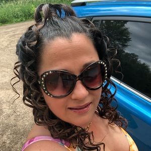 Meet your Posher, Krista